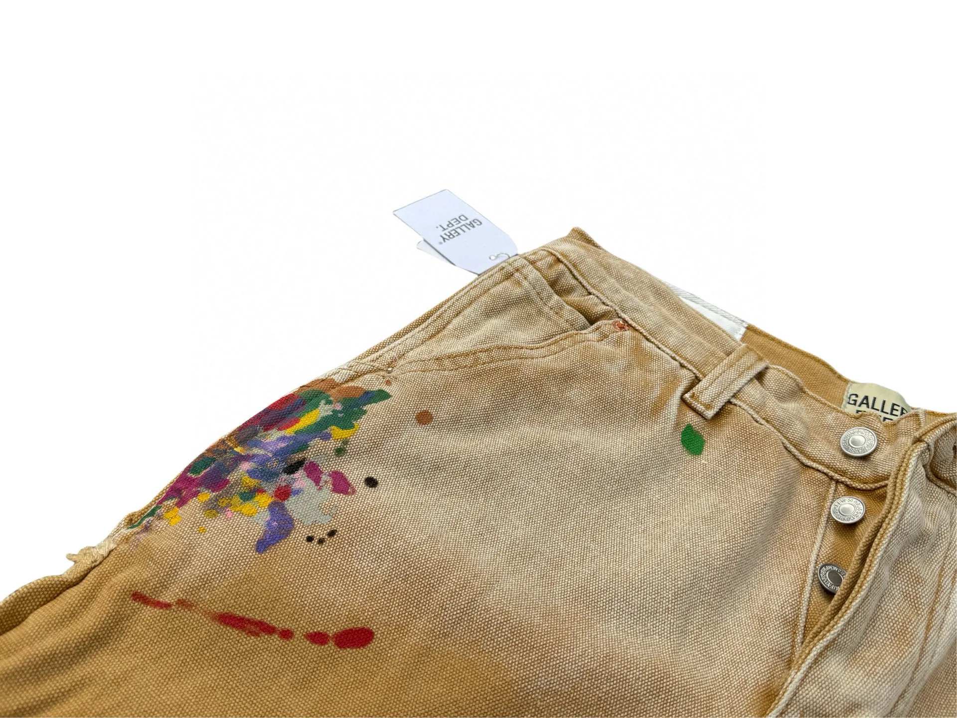 P250💰G91 GALLERY DEPT. Spliced ​​patches, ink-splashed denim bell-bottoms, washed distressed spliced ​​jeans, denim washing factory. During the process, the owner of the washing factory helped introduce a boss who once worked at the Levi OEM factory and then started his own business. This also paved the way for the following styles. Therefore, Levi's remodeled single product for the base plate is really familiar. Whether it is the fabrics supplied or the lathes used in production, there is nothing to choose from. -Color: Black -Size: S-XXL (corresponding to 28-36)
